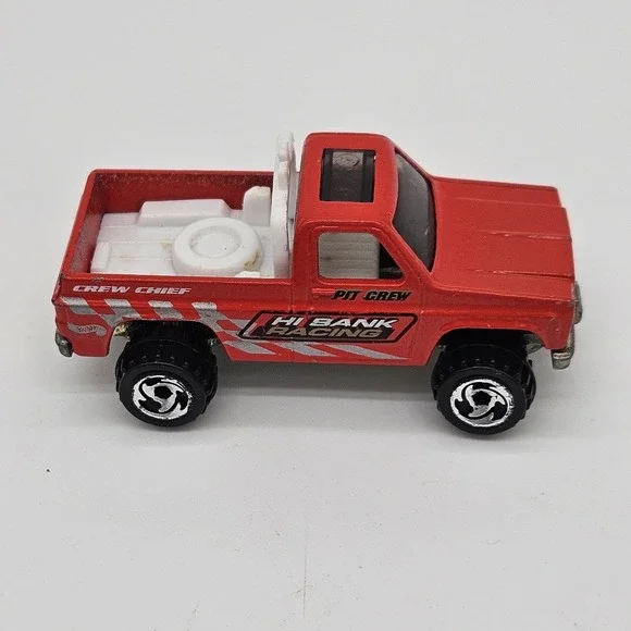 Vintage 1977 Hot Wheels Mattel Red Truck Pit Crew - Hi Bank Racing Thailand - Picture 1 of 9